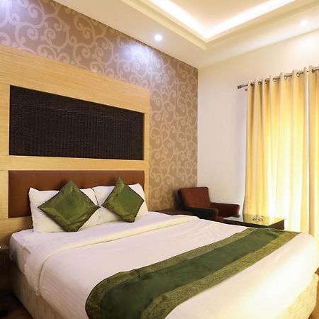 Treebo Trend White Mg Hotel Bangalore Ngoại thất bức ảnh