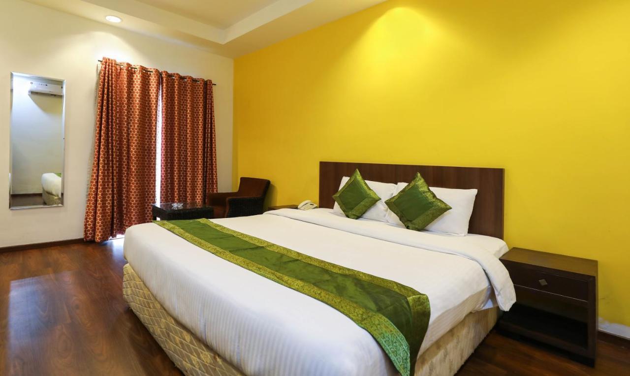 Treebo Trend White Mg Hotel Bangalore Ngoại thất bức ảnh