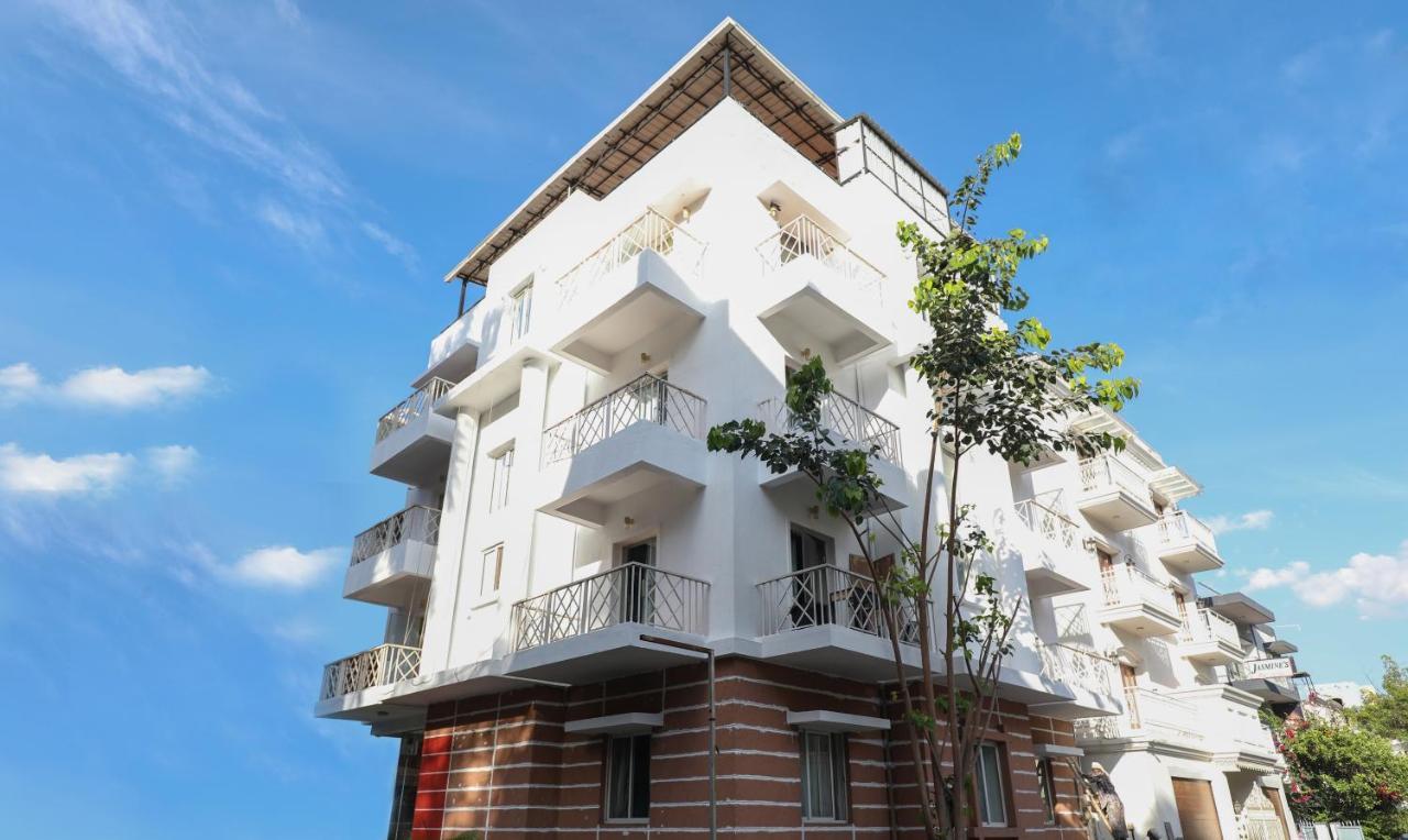 Treebo Trend White Mg Hotel Bangalore Ngoại thất bức ảnh