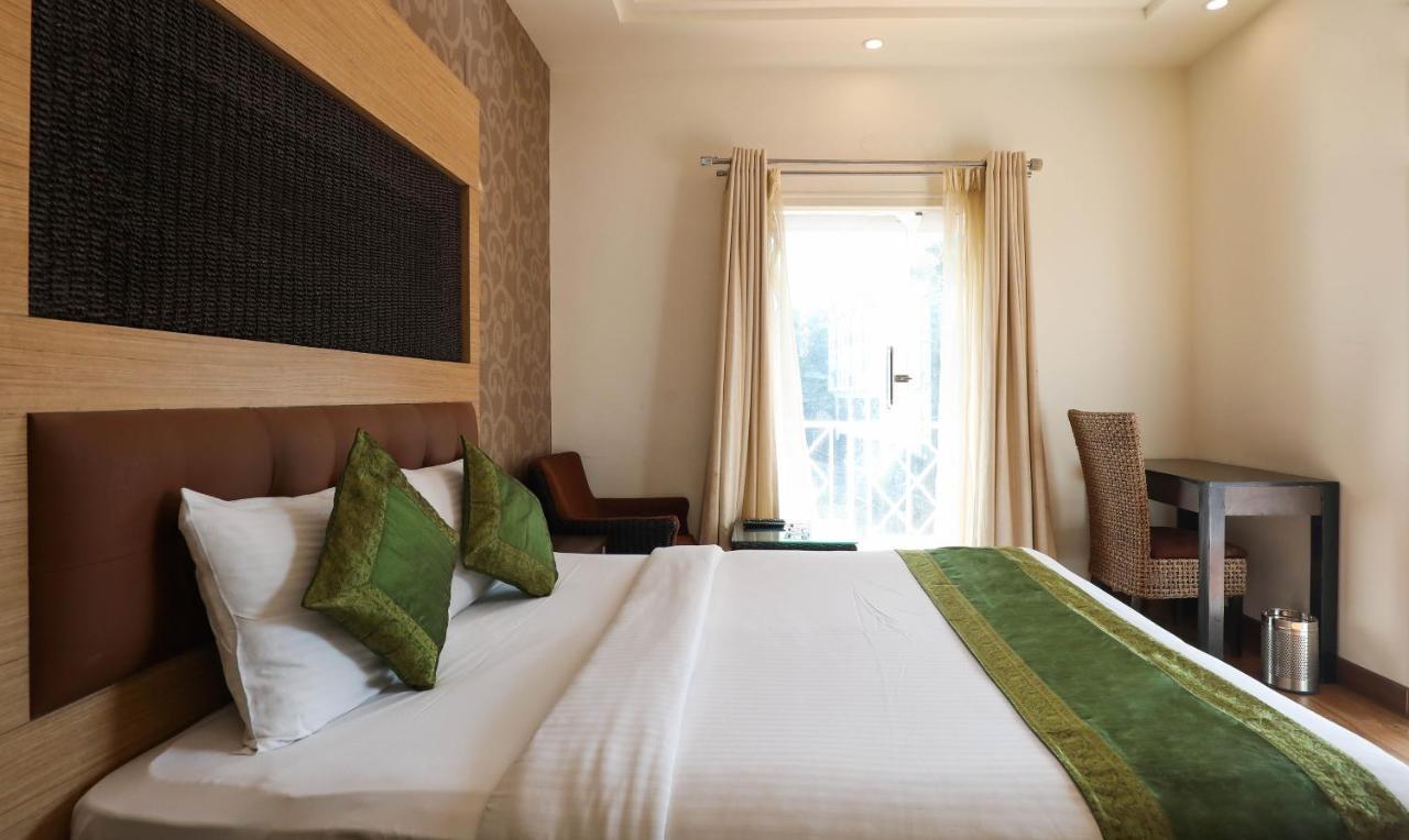Treebo Trend White Mg Hotel Bangalore Ngoại thất bức ảnh